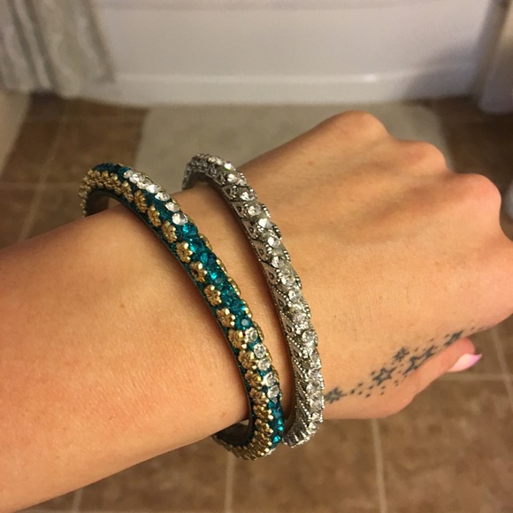 Beautiful Crystal Bangles - Picture 4 of 4